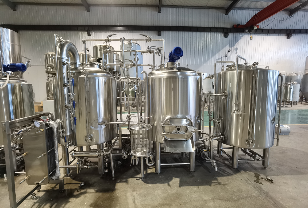 brewery equipment,Beer fermenter,beer fermentation tank,microbrewery system,brewery in Japan,Two vessel brewhouse, Tiantai beer brewing,